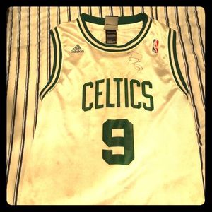 Signed Rajon Rondo Jersey